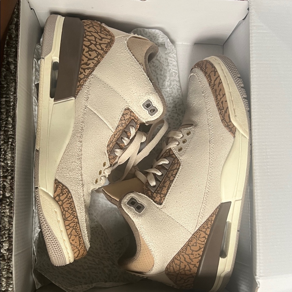 Air Jordan 3 Retro Cream Brown Sneakers